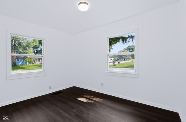 4001 Kalmar Drive, Indianapolis, IN 46222