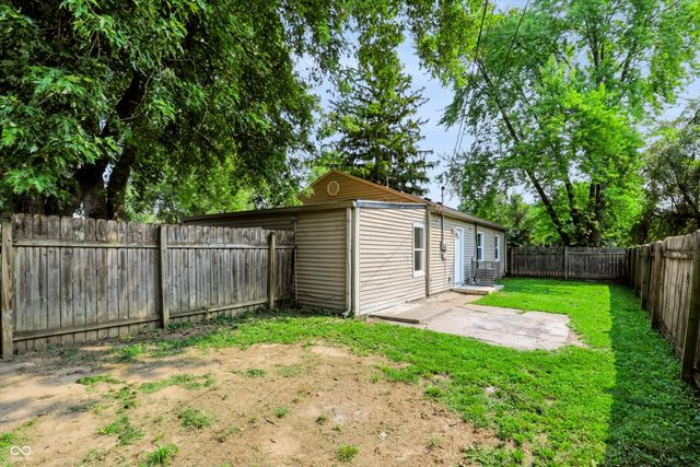 4001 Kalmar Drive, Indianapolis, IN 46222