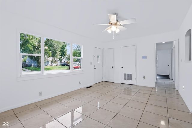 4001 Kalmar Drive, Indianapolis, IN 46222