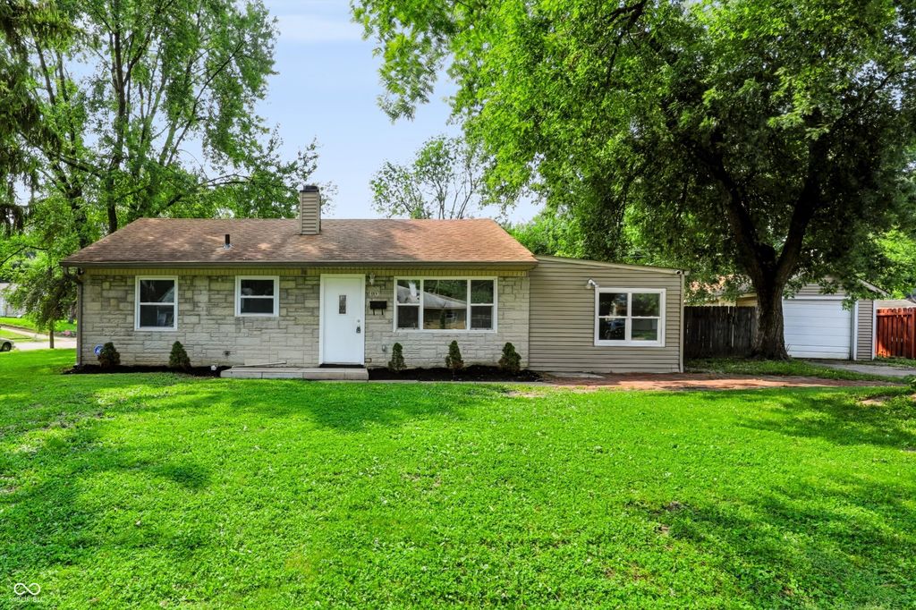 4001 Kalmar Drive, Indianapolis, IN 46222
