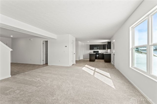 107 Evergreen Way, Brookville, OH 45309