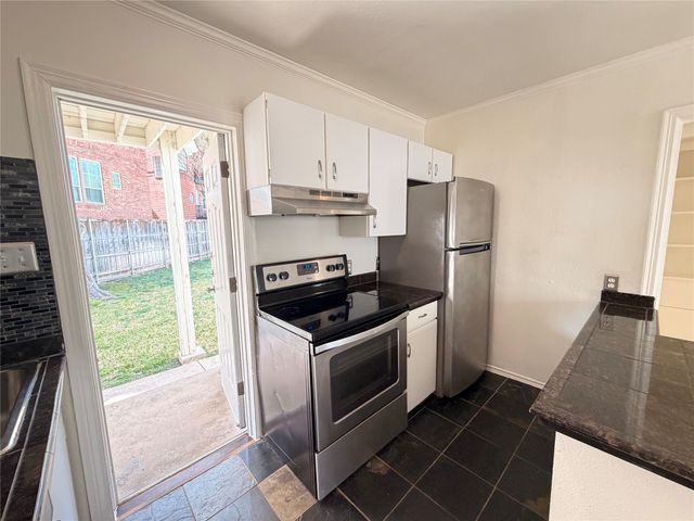 4101 Douglas Avenue 102, Dallas, TX 75219