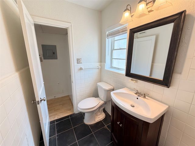 4101 Douglas Avenue 102, Dallas, TX 75219