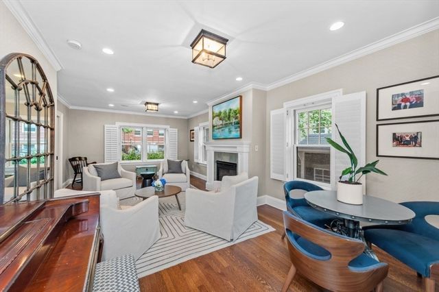 90 Leicester, Boston, MA 02135