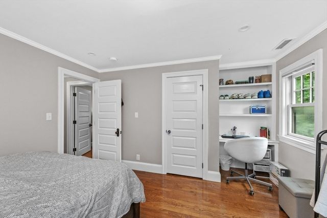 90 Leicester, Boston, MA 02135