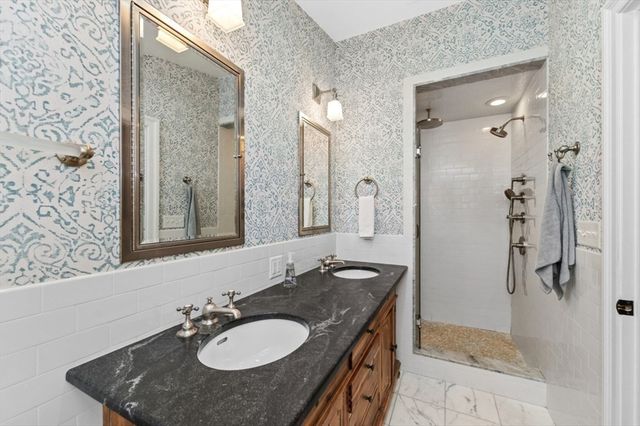 90 Leicester, Boston, MA 02135