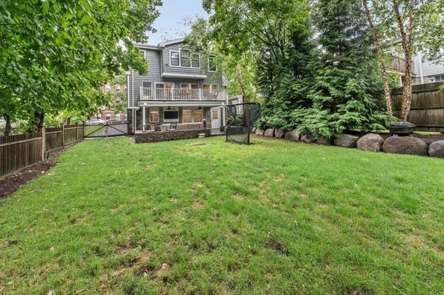 90 Leicester, Boston, MA 02135