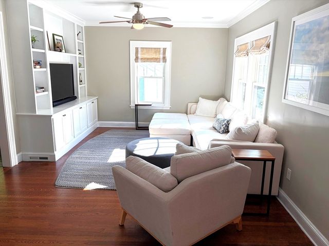 90 Leicester, Boston, MA 02135