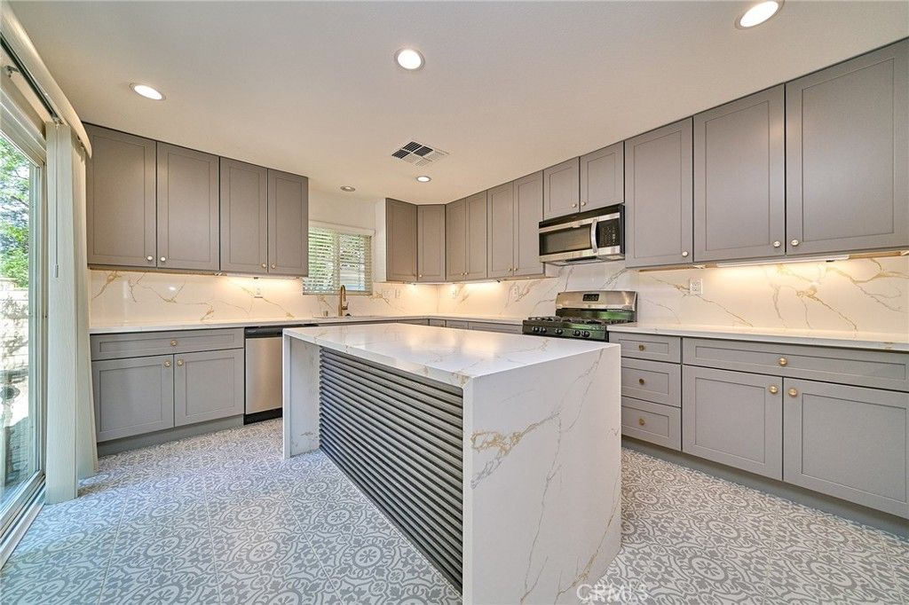 1741 E D, Ontario, CA 91764 — exterior
