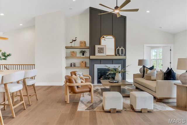 2208 Valleyview Drive, Barnhart, MO 63012