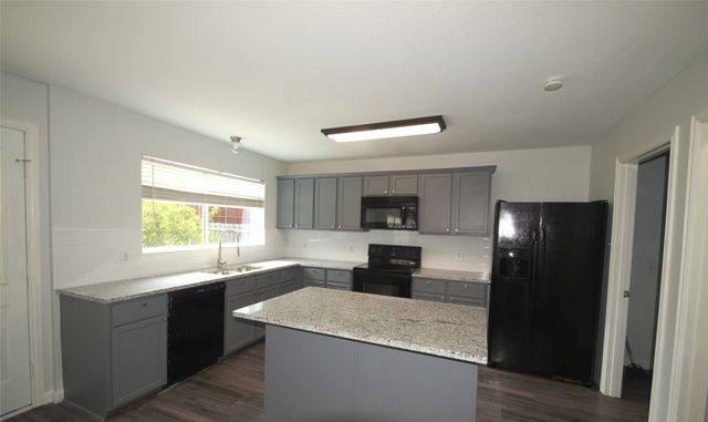 308 Acklingtton Drive, Anna, TX 75409