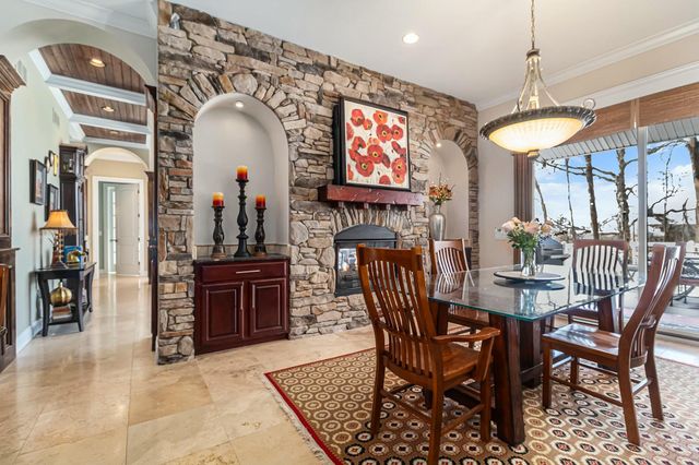 290 Shelby Court, Saline, MI 48176