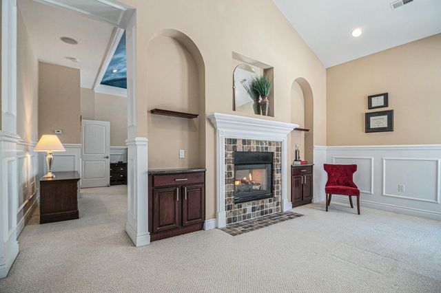 290 Shelby Court, Saline, MI 48176