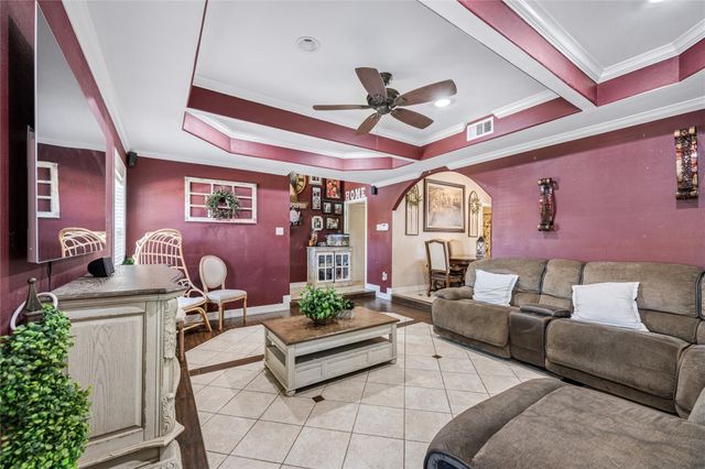 922 Gilpin Street, Houston, TX 77034