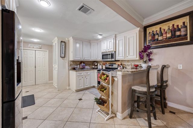 922 Gilpin Street, Houston, TX 77034