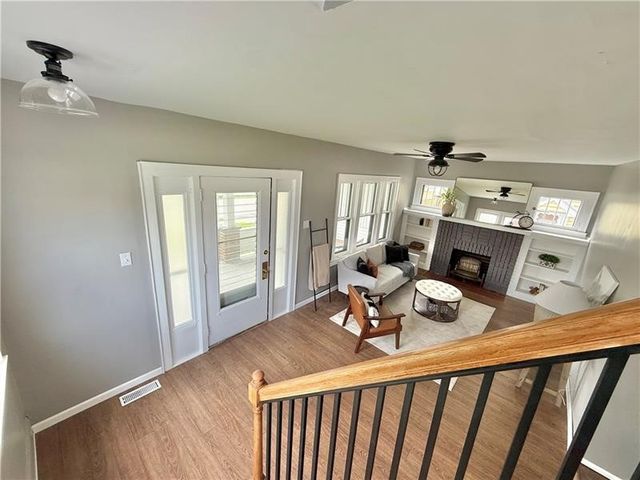 323 E Edgewood Ave, New Castle, PA 16105