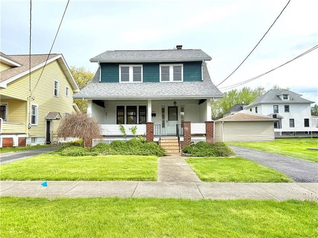 323 E Edgewood Ave, New Castle, PA 16105