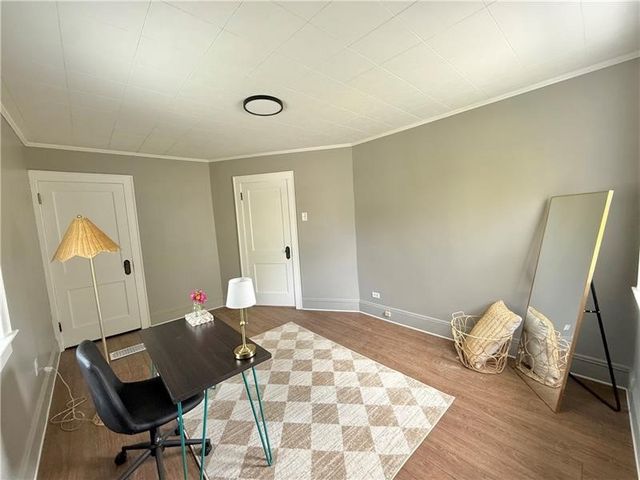 323 E Edgewood Ave, New Castle, PA 16105