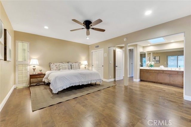 10261 Calvin, Northridge (los Angeles), CA 91324