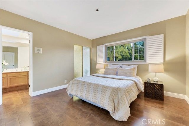 10261 Calvin, Northridge (los Angeles), CA 91324