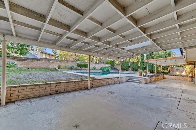 10261 Calvin, Northridge (los Angeles), CA 91324