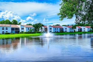 661 Windsurf LN A-202, Naples, FL 34108