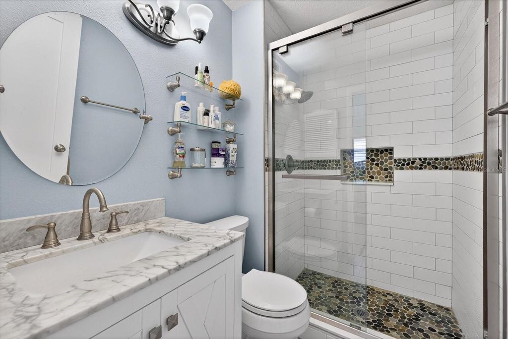 Image 15 of property listing at 1605 AMBERLEA DRIVE N, Dunedin, FL 34698