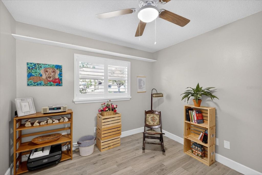 Image 18 of property listing at 1605 AMBERLEA DRIVE N, Dunedin, FL 34698