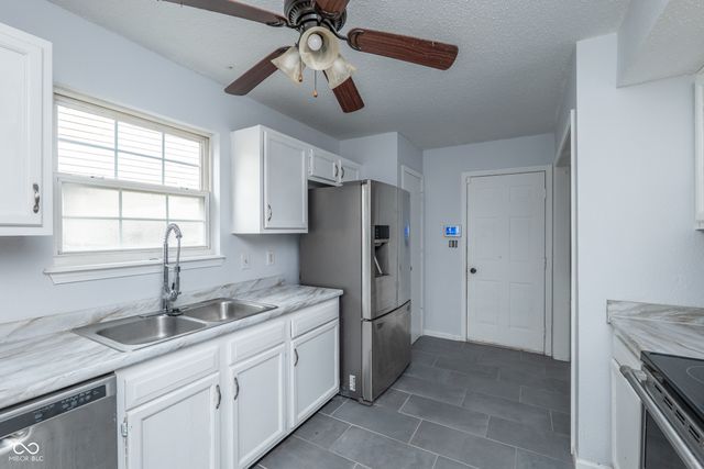 4413 Barharbor Court, Indianapolis, IN 46268