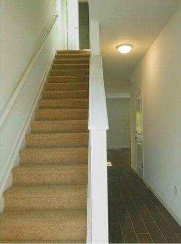 1021 NW 40th Terrace, Lauderhill, FL 33313