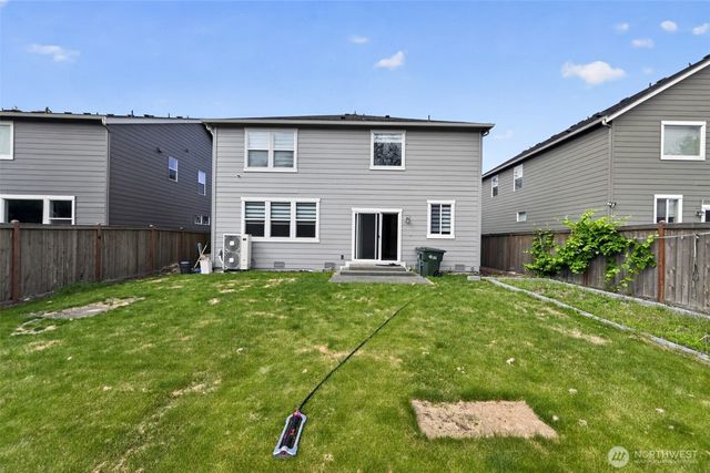17435 129th Avenue E, Puyallup, WA 98374
