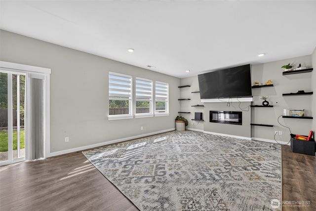17435 129th Avenue E, Puyallup, WA 98374