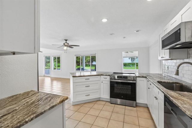 610 INDIANA AVENUE, Crystal Beach, FL 34681
