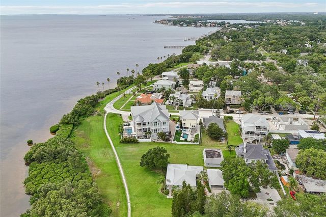 610 INDIANA AVENUE, Crystal Beach, FL 34681