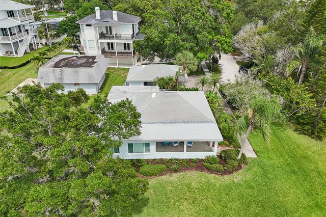 610 INDIANA AVENUE, Crystal Beach, FL 34681