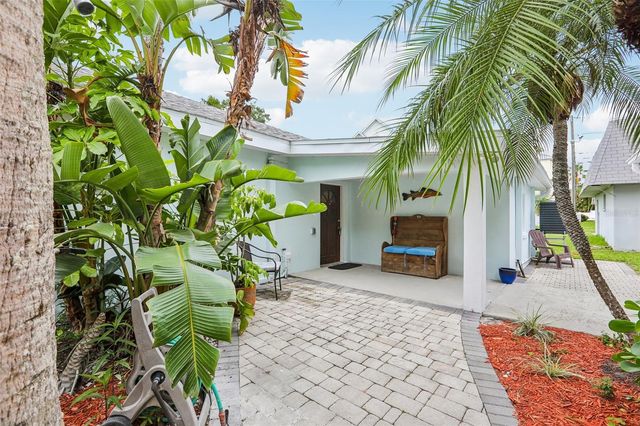 610 INDIANA AVENUE, Crystal Beach, FL 34681