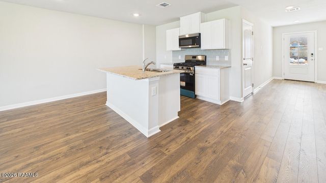 146 Grazin Court, Duson, LA 70529