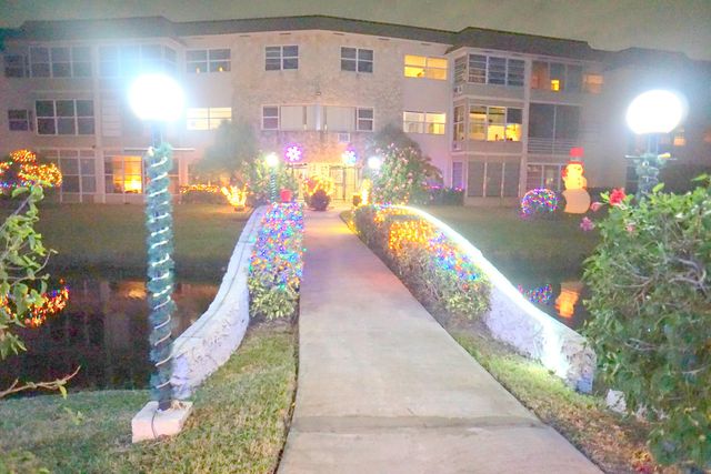 3400 NW 48th Avenue 502, Lauderdale Lakes, FL 33319