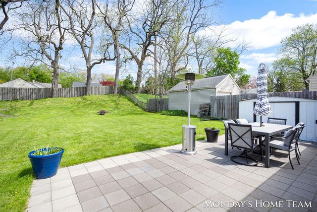 813 Everglade Drive, Grand Rapids, MI 49507