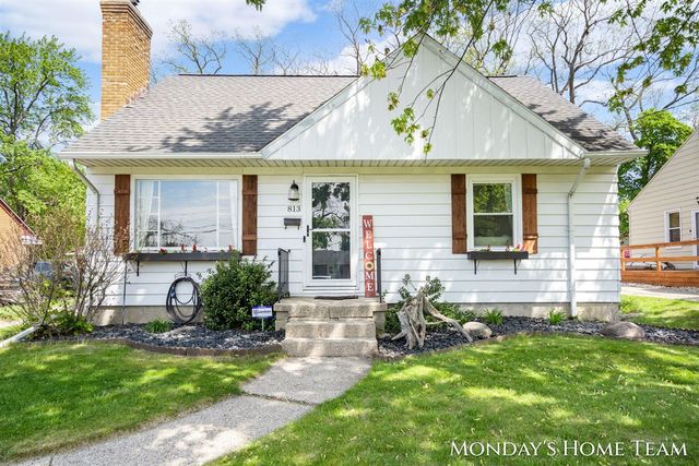 813 Everglade Drive, Grand Rapids, MI 49507