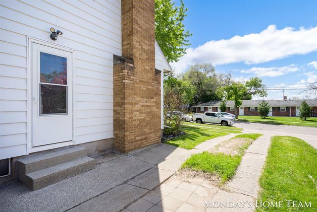 813 Everglade Drive, Grand Rapids, MI 49507