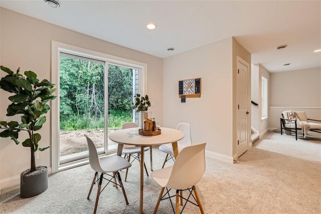 11798 Azure Lane, Inver Grove Heights, MN 55077