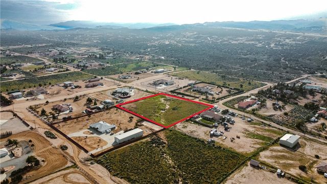 6589 Fremontia, Oak Hills, CA 92344