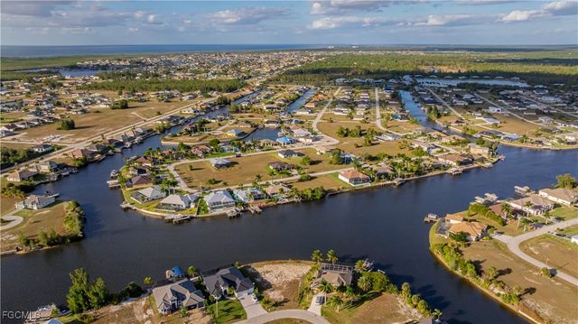 3801 NW 19th ST, Cape Coral, FL 33993