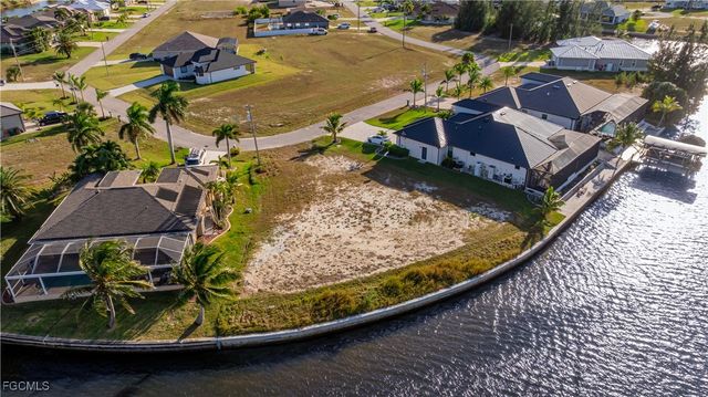 3801 NW 19th ST, Cape Coral, FL 33993