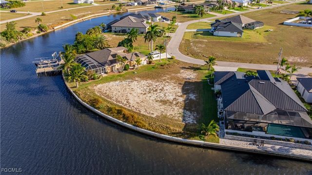 3801 NW 19th ST, Cape Coral, FL 33993