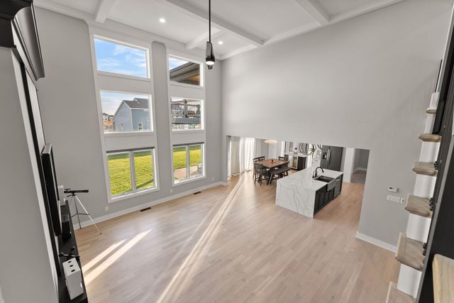 9343 Iris Drive, St. John, IN 46373