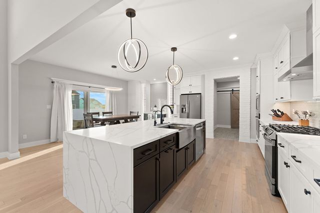 9343 Iris Drive, St. John, IN 46373