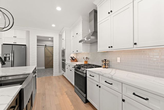 9343 Iris Drive, St. John, IN 46373