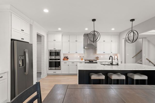 9343 Iris Drive, St. John, IN 46373